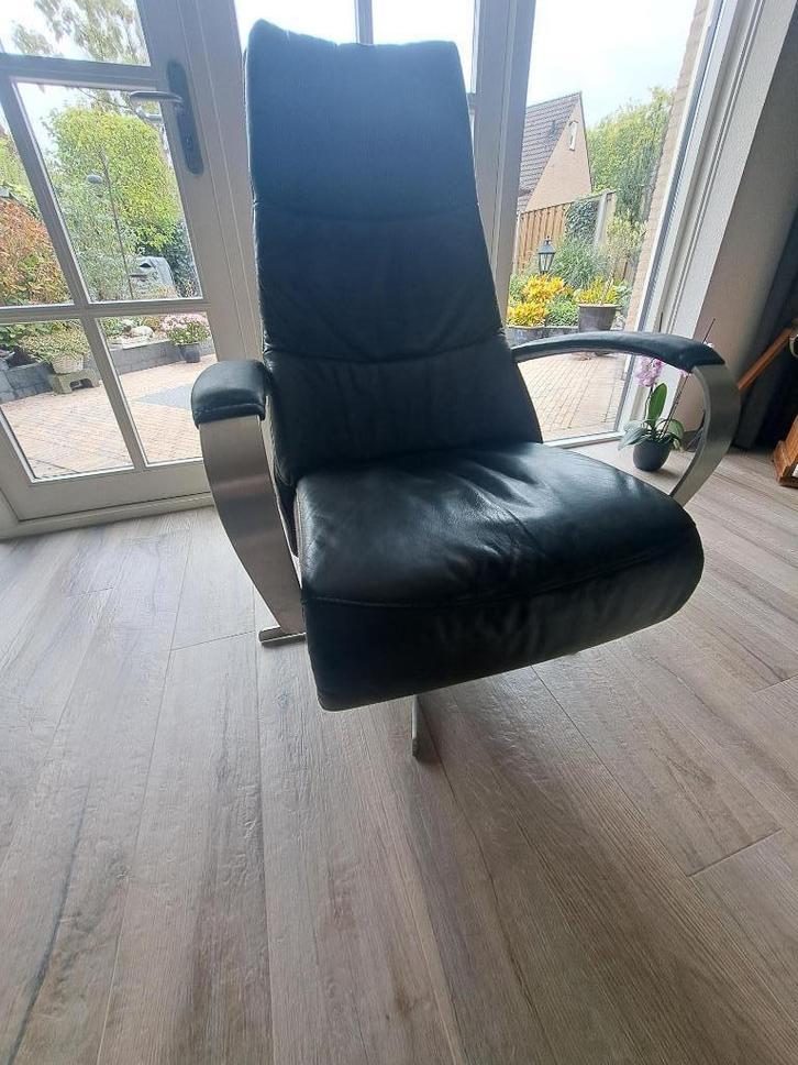 Te koop prominent relaxstoel, Huis en Inrichting, Fauteuils, Gebruikt, Leer, Metaal, Stof, 50 tot 75 cm, Minder dan 75 cm, Ophalen