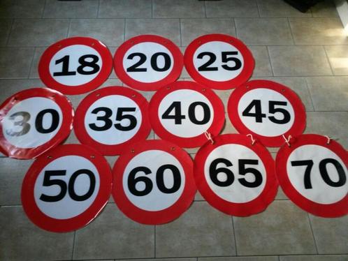 Huldeschild te huur, Hobby en Vrije tijd, Feestartikelen | Verhuur, Zo goed als nieuw, Ophalen
