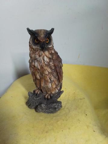 14404) mooi beeldje  van een uil  hoog 15cm  beschikbaar voor biedingen