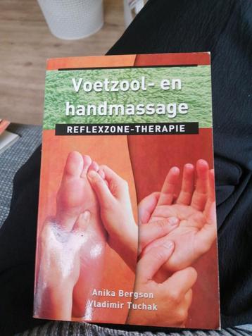 Anika Bergson - Voetzool- en handmassage beschikbaar voor biedingen