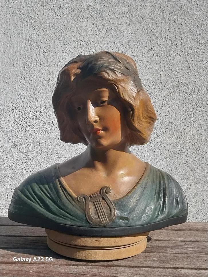 Gesigneerd Art Nouveau borstbeeld vrouw, Antiek en Kunst, Kunst | Beelden en Houtsnijwerken, Ophalen of Verzenden
