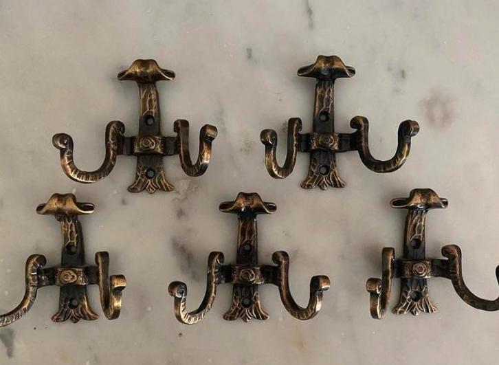 Set 5 vintage antiek messing koperen wandhaken kapstokhaken, Huis en Inrichting, Woonaccessoires | Kapstokken, Zo goed als nieuw
