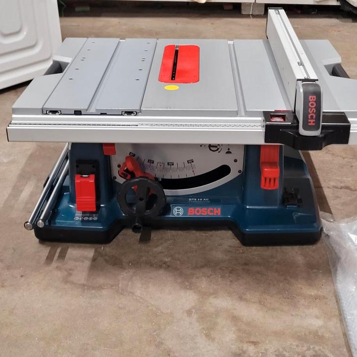 Bosch GTS 10 XC Tafelzaag - Zo goed als nieuw!, Doe-het-zelf en Verbouw, Gereedschap | Zaagmachines, Zo goed als nieuw, Cirkelzaag