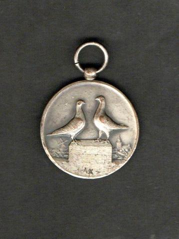 Medaille Duiven 1e Prijs 1947. beschikbaar voor biedingen