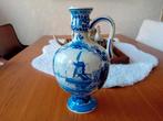 KRUIK PORCELEYNE FLES MOLEN WATER LANDSCHAP  DELFTS BLAUW, Antiek en Kunst, Ophalen of Verzenden