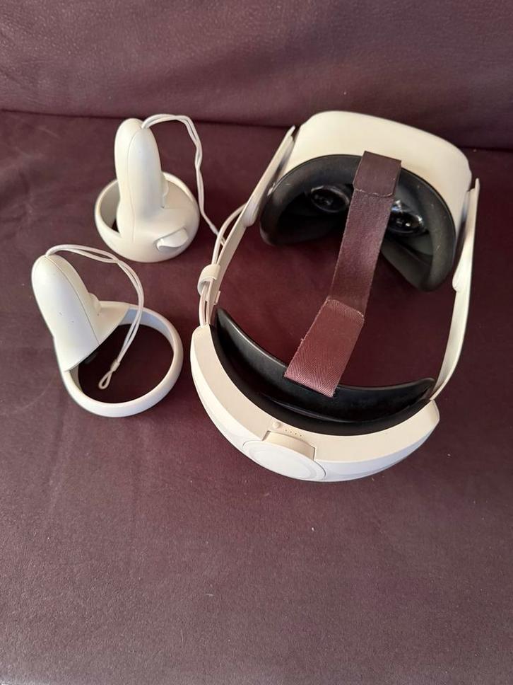 Meta quest 2 128gb, Spelcomputers en Games, Virtual Reality, Zo goed als nieuw, Overige platformen, VR-bril, Ophalen