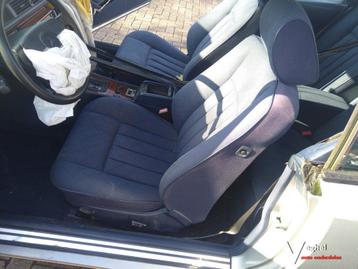 compleet bekleding set van W124 coupe 1995 blauw stof  beschikbaar voor biedingen