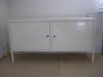 Wit metalen kast / locker / televisiemeubel; IKEA PS, Huis en Inrichting, Ophalen, Gebruikt, 100 tot 150 cm, Minder dan 100 cm