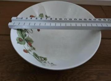Ovaal Schaaltje Marjolein Bastin- Libelle - 23x18 cm beschikbaar voor biedingen