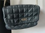 Guess tas te koop, Sieraden, Tassen en Uiterlijk, Tassen | Damestassen, Ophalen of Verzenden, Zo goed als nieuw, Zwart, Schoudertasje