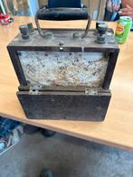Vintage Spanningsmeter in Houten Kist, Antiek en Kunst, Antiek | Gereedschap en Instrumenten, Ophalen of Verzenden