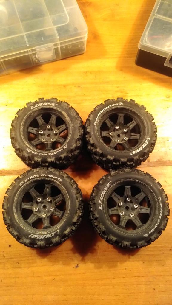 Louise ST Mcross voor Arrma 1:10., Hobby en Vrije tijd, Modelbouw | Radiografisch | Auto's, Gebruikt, Onderdeel, Overige schalen