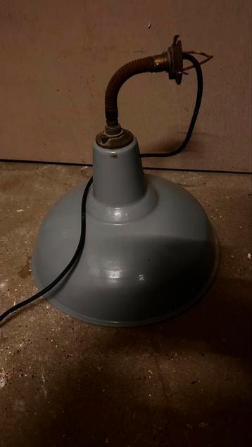 Mooie originele industriële plafondlamp  beschikbaar voor biedingen
