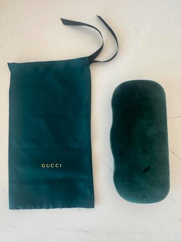 Gucci GG1220S Zonnebril beschikbaar voor biedingen