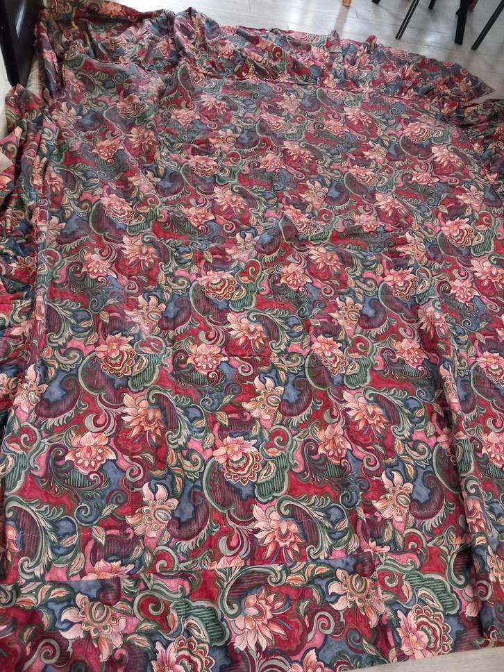 Grand foulard La Mancha Montgomery sprei met sierstrook, Huis en Inrichting, Stoffering | Gordijnen en Lamellen, Zo goed als nieuw