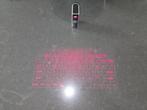 Mobile Projection Keyboard Epic – Draadloos lasertoetsenbord, Computers en Software, Gebruikt, Opvouwbaar, Draadloos, Qwerty