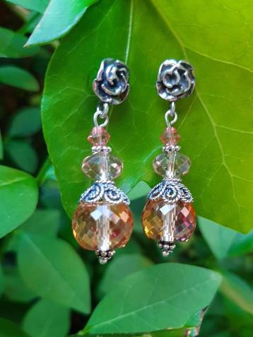 Oorbellen Giovanca kristalglas-swarovski steker zilver beschikbaar voor biedingen