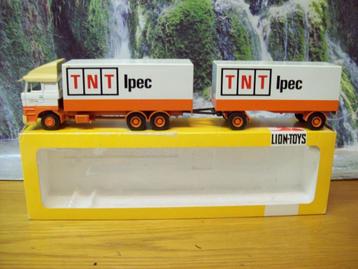 Lion Toys - Daf 3300 - 6x4 - combi - TNT IPEC -  in doos beschikbaar voor biedingen