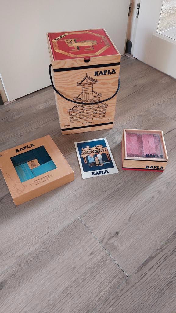 Kapla 1x280 blank 1x40 rood 1x40 blauw, Kinderen en Baby's, Speelgoed | Bouwstenen, Overige merken, Ophalen