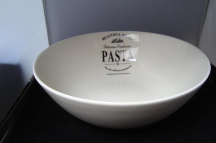 Pastaschalen Beautiful Home servies, Huis en Inrichting, Keuken | Servies, Nieuw, Schaal of Schalen, Overige stijlen, Overige materialen