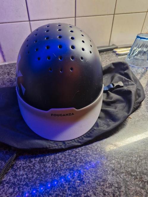 Xs Kinder cap 48-52 cm van decathlon fouganza, Dieren en Toebehoren, Paarden en Pony's | Beschermers, Zo goed als nieuw, Rijden