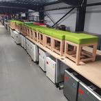 Vervoort houten kruk - groene of paarse skai, Ophalen, Gebruikt, Hout