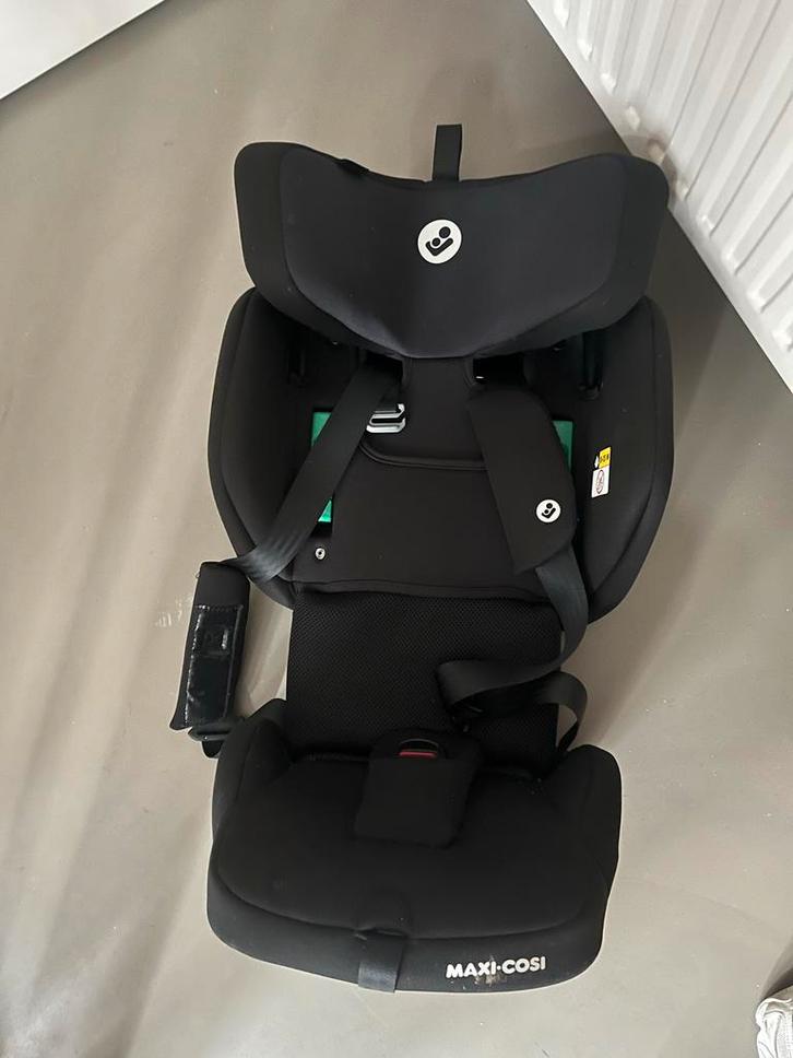 Nomad Plus Autostoel maxi cosi - Ideaal voor Reizen!, Kinderen en Baby's, Autostoeltjes, Gebruikt, Maxi-Cosi, 9 t/m 18 kg, Autogordel
