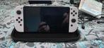 Witte Nintendo Switch OLED & 2 Games & Extra, Ophalen of Verzenden, Zo goed als nieuw, Switch OLED
