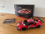 Lego Ferrari 488 GTE Technic, Hobby en Vrije tijd, Modelbouw | Auto's en Voertuigen, Auto, Groter dan 1:32, Zo goed als nieuw
