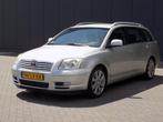 Toyota Avensis Wagon 2.0 VVTi Linea Sol Airco Automaat, 1998 cc, 4 cilinders, Euro 4, Zilver of Grijs