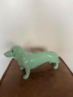 Grote lichtgroene keramische spaarpot teckel 37 cm, Ophalen of Verzenden, Zo goed als nieuw, Steen, Aardewerk of Keramiek, Dier