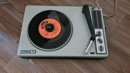 Erres platenspeler goed spelend, Audio, Tv en Foto, Platenspelers, Refurbished, Overige merken, Ophalen of Verzenden