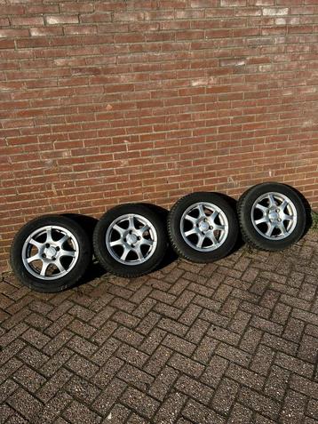 Enzo wielen 185/65R15 6Jx15H2 ET42 beschikbaar voor biedingen