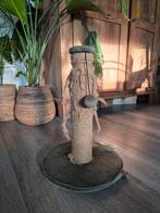 Groene krabpaal , goed gebruikt, designed by Lotte, Dieren en Toebehoren, Krabmeubelen, Ophalen, Krabpaal