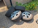 winterbanden op velgen van een toyota verso geweest, Ophalen, Gebruikt, Velg(en), 16 inch