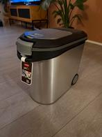 Curver Hondenvoer opslag bak 35L, Ophalen, Zo goed als nieuw