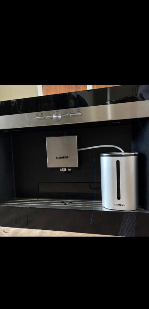 Siemens inbouw koffiemachine, Witgoed en Apparatuur, Koffiezetapparaten, Zo goed als nieuw, Koffiebonen, Koffiemachine, 10 kopjes of meer