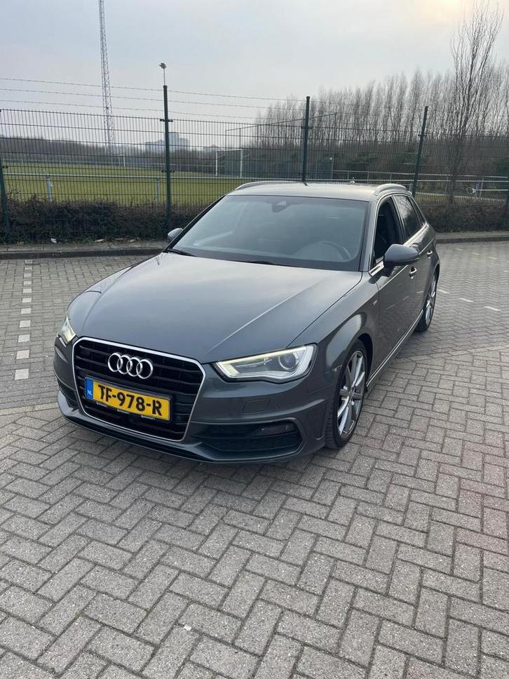 Audi A3 2.0 TDI 110KW Sportback AUT 2015 Grijs, Auto's, Audi, Particulier, A3, ABS, Adaptieve lichten, Adaptive Cruise Control