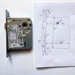 DCLSA Slot met twee sleutels N 136 - kast 10,2 x 7,6 cm, Antiek en Kunst, Curiosa en Brocante, Ophalen of Verzenden