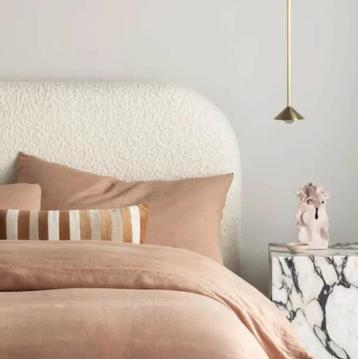 Op maat gemaakt hoofdbord model Boucle Teddy beschikbaar voor biedingen