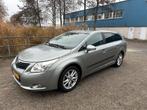 Toyota Avensis Wagon 1.8 VVTi Business!Automaat!Navi!Dealer, Euro 5, 15 km/l, 4 cilinders, 1600 kg