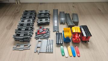 Duplo Trein Set met Rails en Extra's beschikbaar voor biedingen