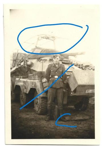 Foto 8 wieler duits militair voertuig antenne funk beschikbaar voor biedingen