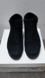 Zwarte Volare suède enkellaarzen, maat 38,5, Kleding | Dames, Zwart, Lage of Enkellaarzen, Volare, Ophalen of Verzenden