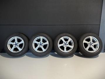 16 inch velgen met winterbanden Ford Puma ST Line X beschikbaar voor biedingen