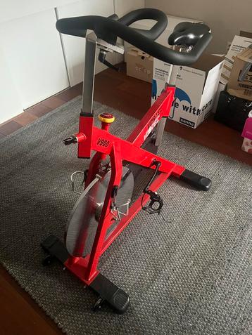 Mooie spinningfiets Vortec V900 beschikbaar voor biedingen