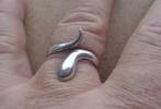 zilveren slangen ring [920], Sieraden, Tassen en Uiterlijk, Ringen, Verzenden, Zo goed als nieuw, 17 tot 18, Dame