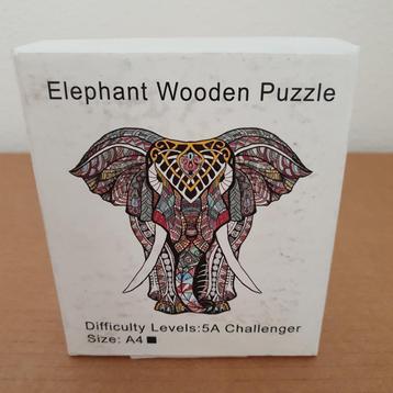 Houten legpuzzel beschikbaar voor biedingen