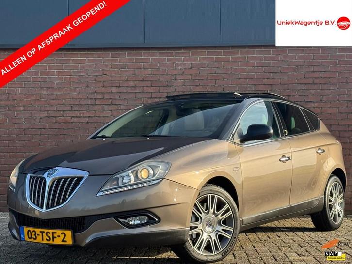 Lancia Delta 1.8-16V DI PLATINO | PANODAK! | LEDER! | NAVI!, Auto's, Lancia, Bedrijf, Te koop, Delta, ABS, Airbags, Airconditioning