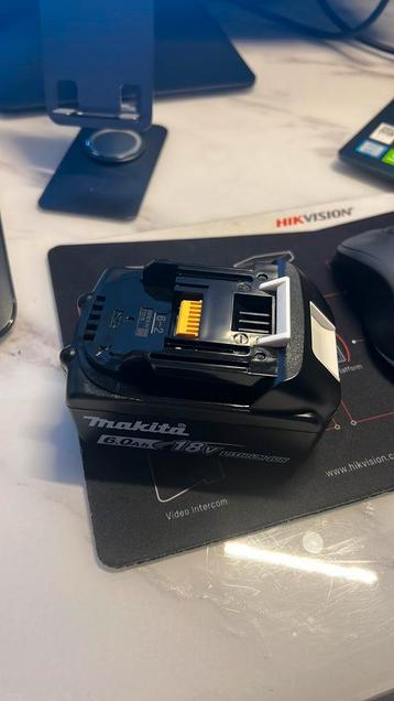 Makita 18V 6.0Ah Lithium-Ion accu X2 beschikbaar voor biedingen